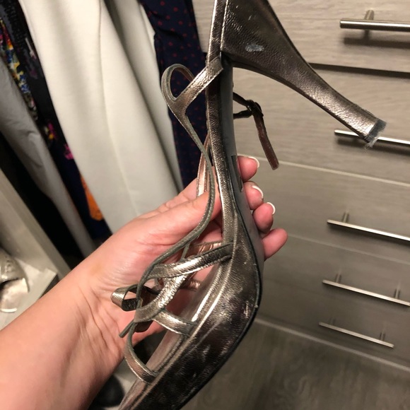 Shoes - Picture 3 of 4